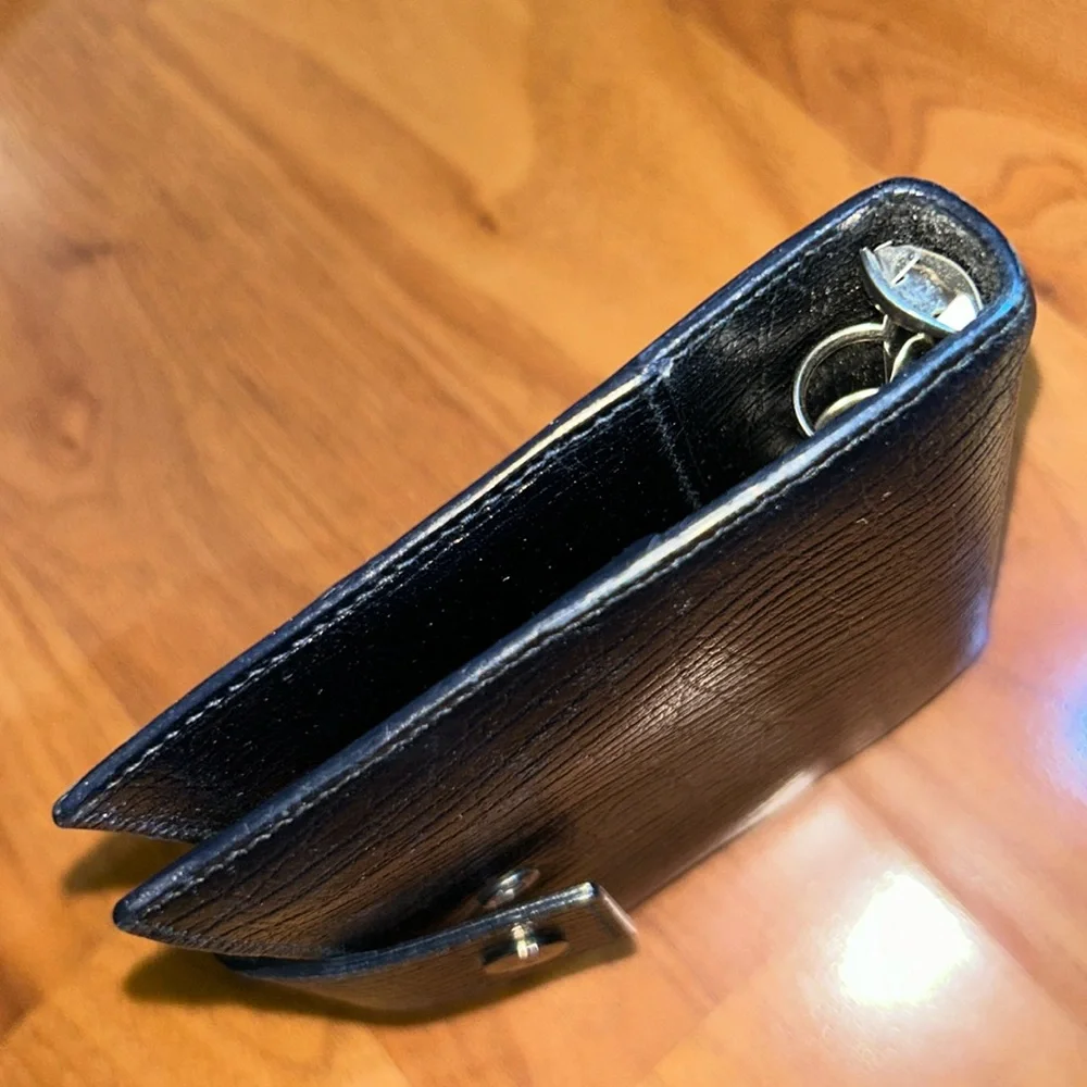 Authentic Gucci ✨Super Rare✨ Leather Agenda